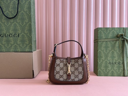 Gucci New Fashion Diamond Underarm Bag Crossbody Bag Size: 19x13x3 CM