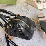 Gucci Classic Embroidered Logo Chain Crossbody Bag Handbag Size: 19x13x11 CM