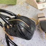 Gucci Classic Embroidered Logo Chain Crossbody Bag Handbag Size: 19x13x11 CM