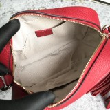 Gucci Classic Embossed GG Camera Bag Crossbody Bag Size: 21x15x7 CM