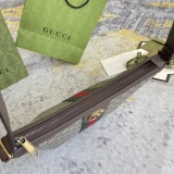 Gucci Classic Logo Striped Ribbon Dumpling Bun Half Moon Crossbody Bag Size: 30x22x5.5 CM