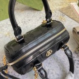 Gucci Classic Embroidered Logo Chain Crossbody Bag Handbag Size: 19x13x11 CM
