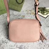 Gucci Classic Embossed GG Camera Bag Crossbody Bag Size: 21x15x7 CM