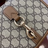 Gucci Classic GG Emblem Adjustable Shoulder Strap Handbag Diagonal Span Bag Size: 20x14x8CM