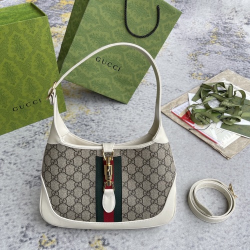 Gucci Jackie 1961 Gold Buckle FullGG Half Moon Underarm Bag Shoulder Bag Size: 28x19x4.5 CM