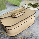 Gucci Classic Horseneck Buckle Retro Saddle Bag Crossbody Bag Size: 25x18x8 CM