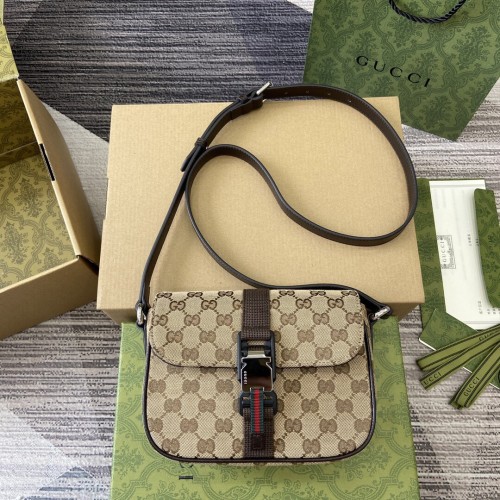 Gucci Classic Stripe Logo Printed Cross Shoulder Bag Size: 20x14x6.5CM
