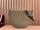 Gucci Classic Logo Crossbody Bag Shoulder Bag Size: 40x31x3 CM