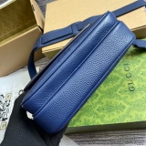 Gucci Classic Embossed GG Shoulder Bag Crossbody Bag Size: 23x19x9.5 CM
