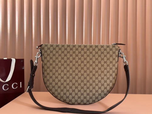 Gucci Classic Logo Crossbody Bag Shoulder Bag Size: 40x31x3 CM