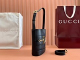 Gucci New Extra Large Half Horseclip Bucket Bag Shoulder Bag Size: 18.5x20x8.5CM