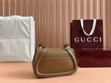 Gucci New Classic Mini Cross Bag Size: 21.5 x 11 x 8 CM