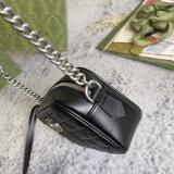 Gucci Classic Logo Checkered Chain Crossbody Bag Camera Bag Size: 18x12x3CM