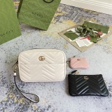Gucci Classic Logo Multi Functional 3-in-1 Chain Crossbody Bag Size: 22.5x15.5x4CM