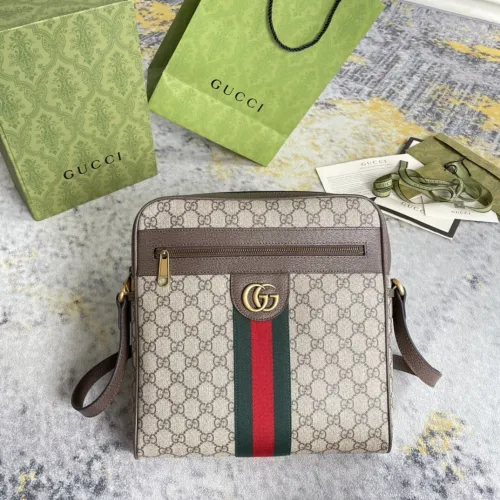 Gucci Classic Striped Knitted Postman Bag Single Shoulder Crossbody Bag