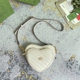 Gucci Fashion Interlocking G-Heart Cross Shoulder Bag Size: 20x17.5x6.5CM