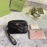 Gucci Classic Logo Multi Functional 3-in-1 Chain Crossbody Bag Size: 22.5x15.5x4CM