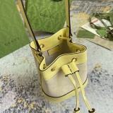 Gucci Classic Embossed Logo Canvas Leather Bucket Bag Handbag Crossbody Bag Size: 19x15.5x9CM