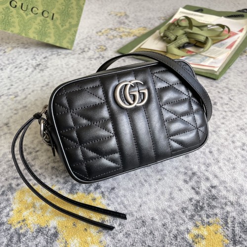 Gucci Classic Logo Checkered Chain Crossbody Bag Camera Bag Size: 18x12x3CM