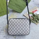 Gucci Classic Horseclip Retro Camera Bag Diagonal Shoulder Bag Size: 22.5x17x6.5CM