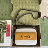 Gucci Classic Horseclip Retro Camera Bag Diagonal Shoulder Bag Size: 22.5x17x6.5CM