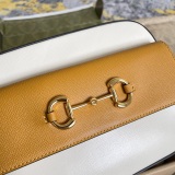 Gucci Classic Horseclip Retro Camera Bag Diagonal Shoulder Bag Size: 22.5x17x6.5CM