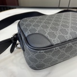 Gucci Classic GG Emblem Shoulder Cross Bag Size: 22x14x6CM