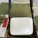 Gucci Classic Horseclip Retro Camera Bag Diagonal Shoulder Bag Size: 22.5x17x6.5CM