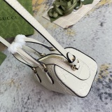Gucci Classic Embossed GG Shoulder Cross Bag Handbag Size: 16x11x9CM