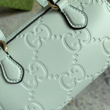 Gucci Classic Embossed GG Shoulder Cross Bag Handbag Size: 16x11x9CM