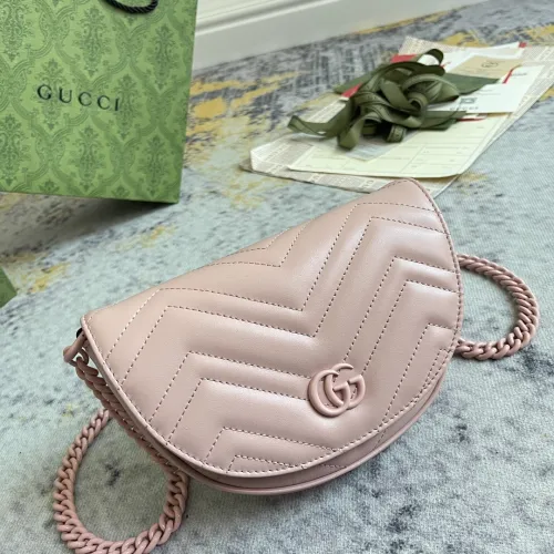 Gucci Marmont Retro GG Sewing Saddle Bag Chain Bag Size: 20x14.5x4CM