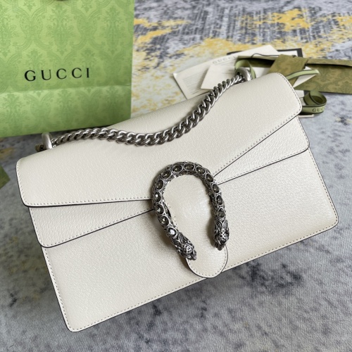 Gucci Fashion Diamond Buckle Double Tiger Head Wine God Bag Chain Strap Bag Crossbody Bag Size: 28x17x9CM
