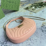 Gucci Marmont Retro Logo Embroidered Shoulder Bag Chain Bag Size: 21.5x11x8CM