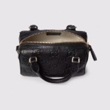 Gucci Classic GG Embossed Cross Shoulder Chain Bag Size: 16.5x10x8CM