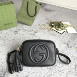 Gucci Classic Embossed GG Camera Bag Crossbody Bag Size: 21x15x7 CM