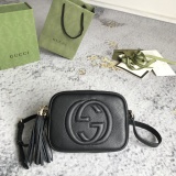Gucci Classic Embossed GG Camera Bag Crossbody Bag Size: 21x15x7 CM