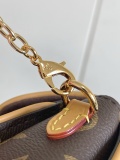 Louis Vuitton Mini Classic Logo Lock Flip Chain Crossbody Bag Size: 11x6x20.5CM