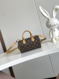 Louis Vuitton Mini Classic Logo Handbag Single Shoulder Crossbody Bag Size: 10.5x11.5x18CM