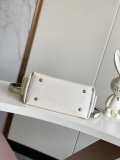 Louis Vuitton Classic CarryAll Cargo Oil Wax Calf Zipper Bag Crossbody Bag Size: 33.5 x 23 x 15CM