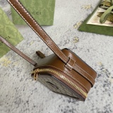 Gucci Classic Logo Canvas Collar Leather Handbag, Single Shoulder Crossbody Bag Size: 18x10x7CM