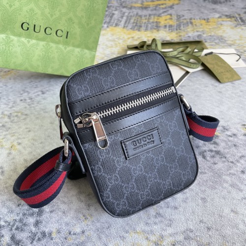 Gucci Classic Logo Striped Ribbon Postman Bag Crossbody Bag Size: 14.5x18x6CM