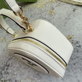 Gucci Blondie Round Double G Shoulder Diagonal Cross Handbag Size: 17x15x9CM