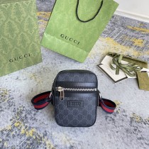 Gucci Classic Logo Striped Ribbon Postman Bag Crossbody Bag Size: 14.5x18x6CM