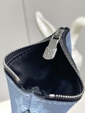 Louis Vuitton Classic Full Logo Postman Bag Crossbody Bag Size: 25x18.5x7CM