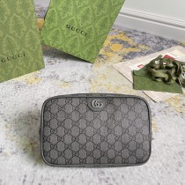 Gucci Classic Logo Makeup Bag Size: 23.5x14.5x6.5CM