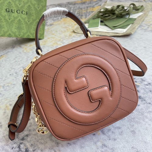 Gucci Blondie Round Double G Shoulder Diagonal Cross Handbag Size: 17x15x9CM