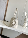Louis Vuitton Fashion Sheepskin Handbag Crossbody Bag Size: 28x17x12CM
