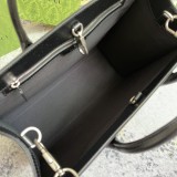 Gucci Classic Logo Printed Tote Bag Diagonal Cross Tote Bag Size: 37.5x33x15CM