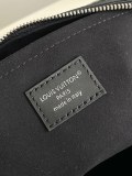 Louis Vuitton Fashion Sheepskin Handbag Crossbody Bag Size: 28x17x12CM