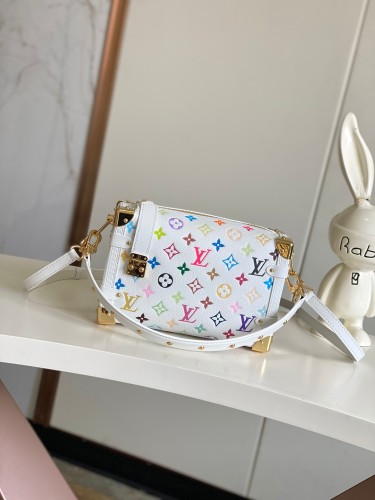Louis Vuitton Classic Logo Printed Lock Bag Crossbody Bag Size: 23.5x16x8.5CM